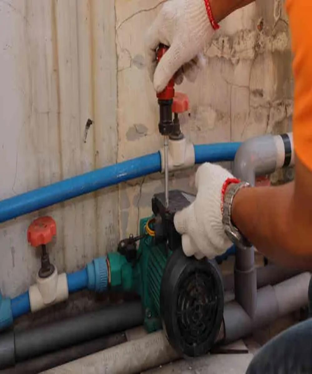 Sửa bơm rò điện