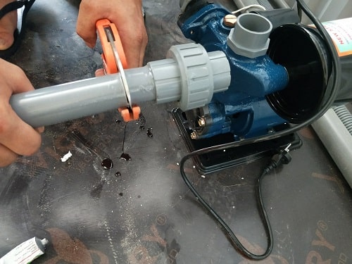 Mô tơ bơm chạy không lên nước